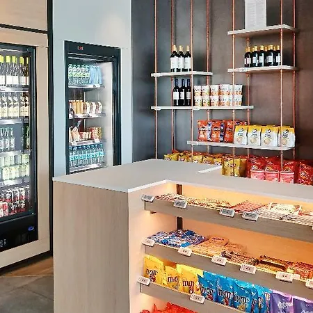 Hotel Candlewood Berlin Airport By Ihg 3*