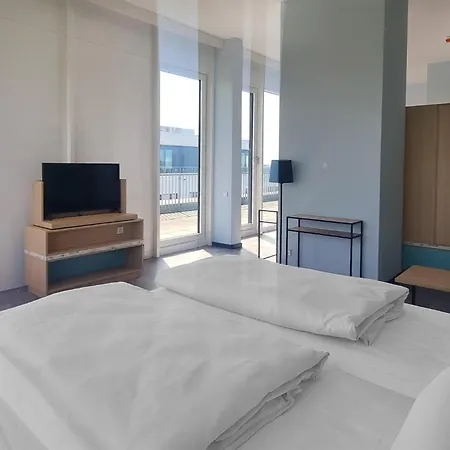 Candlewood Berlin Airport By Ihg