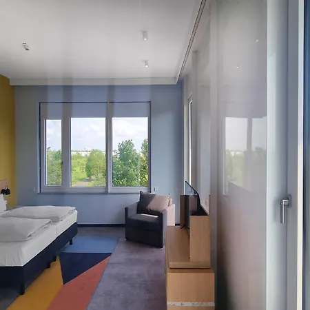 Candlewood Berlin Airport By Ihg Hotell