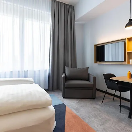 Candlewood Berlin Airport By Ihg Schönefeld