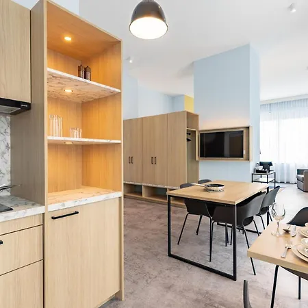 Hotell Candlewood Berlin Airport By Ihg