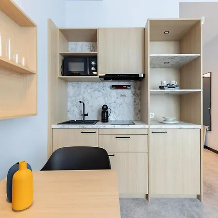 Candlewood Berlin Airport By Ihg Hotell