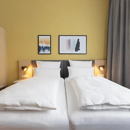 Candlewood Berlin Airport By Ihg Schönefeld