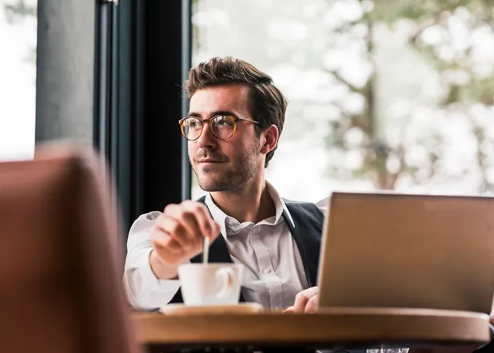 Candlewood Berlin Airport By Ihg فندق شونيفيلد